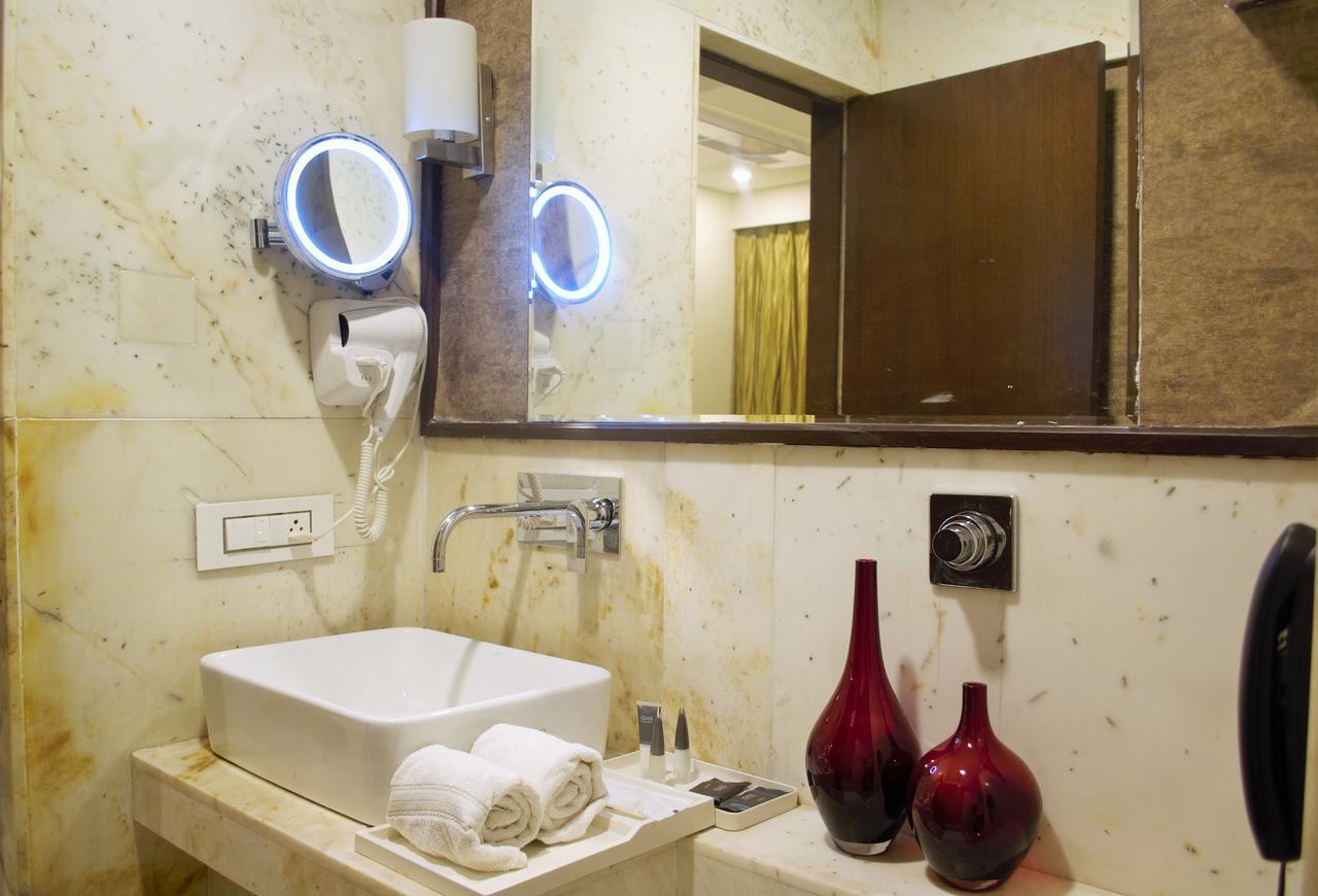 Hotel Gangakashi Nagpur Esterno foto